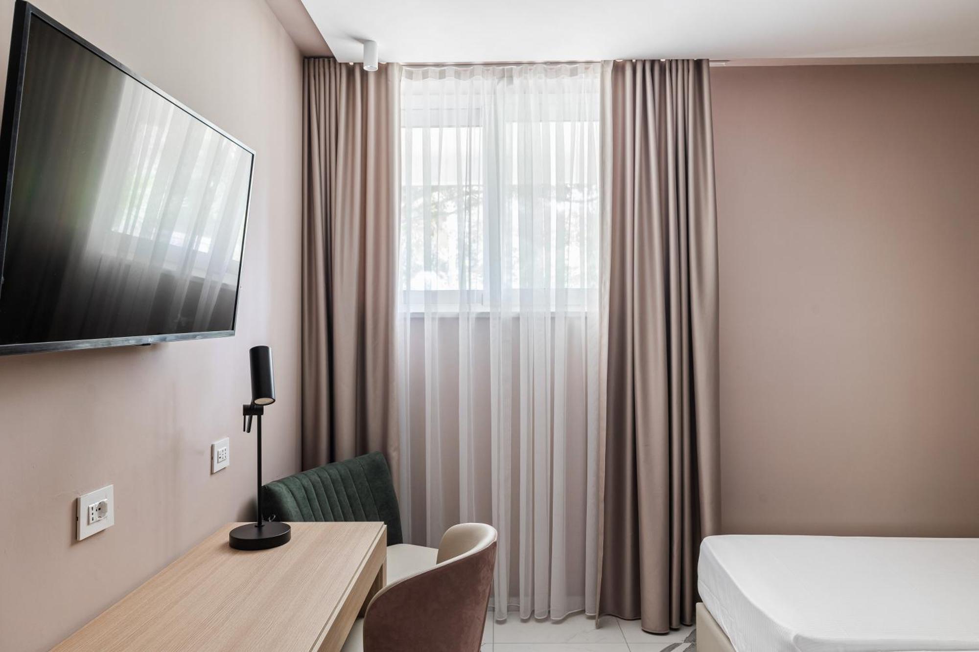 ลาบรันดา รอกกา เนตตูโน โตรเปีย Hotel โตรเปอา ภายนอก รูปภาพ